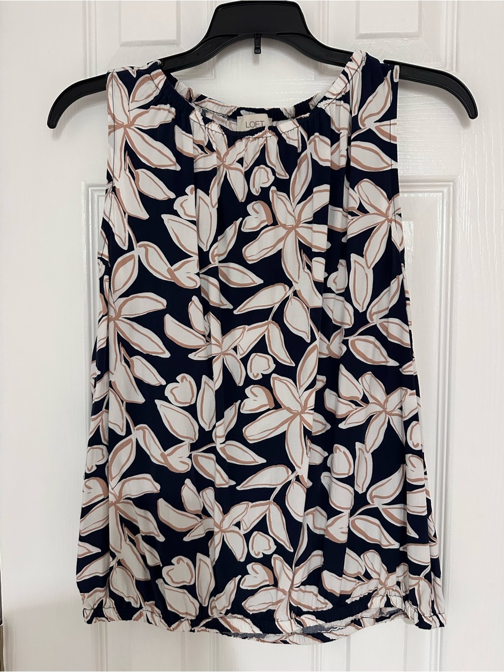 LOFT Navy Floral Sleeveless Tank Top